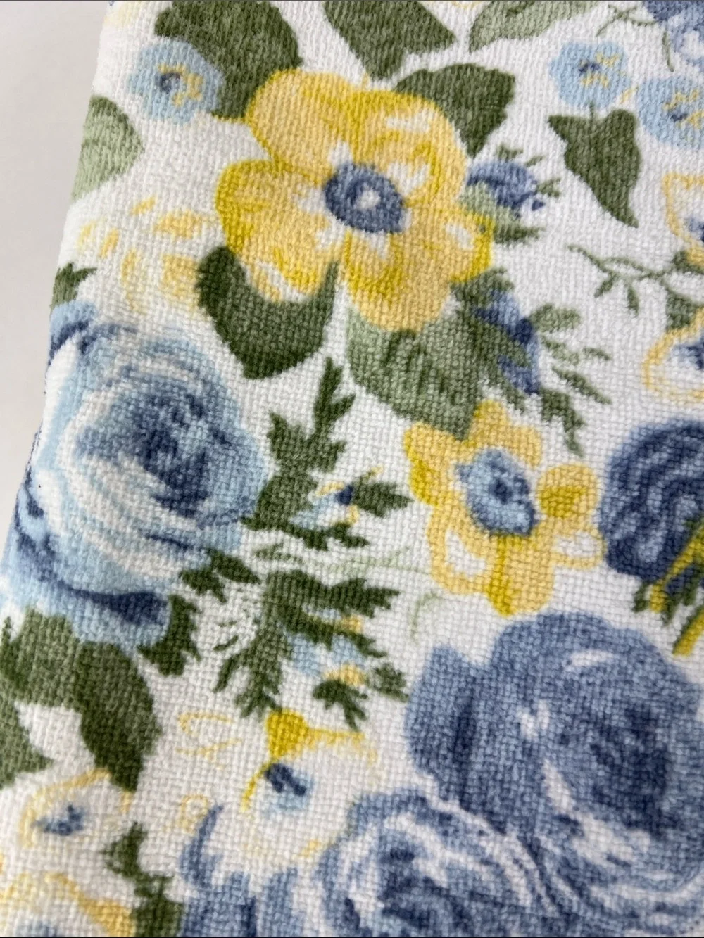 Laura Ashley Bath Towels Blue, Yellow & Green Floral Cotton Velour Set of 2 NEW